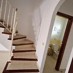 Lomada Nyaraló