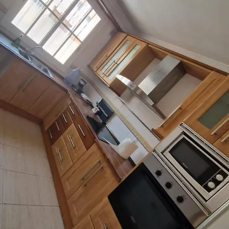 Lomada بيت للعطل